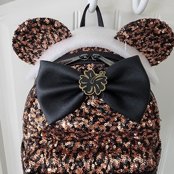 Loungefly Aulani bronze - Picture 4 of 8